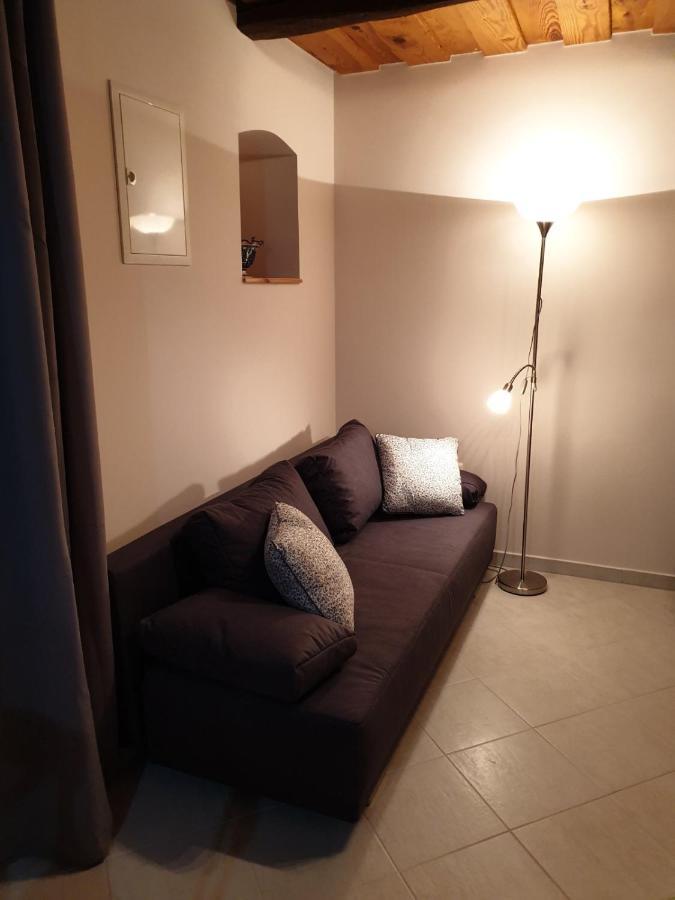 Kis Haz Apartman Zalacsány Exterior foto